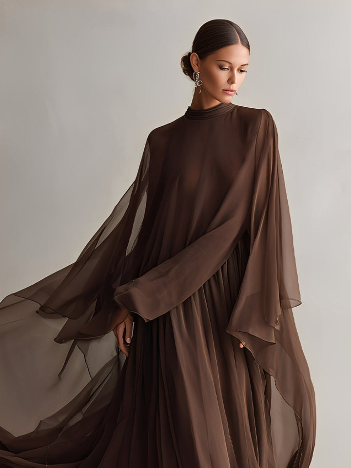 Robe en Chiffon Brun Riche pour Femmes avec Silhouette Maxi Flottante et Design de Cape, Style Élégant et Glamour Moderne