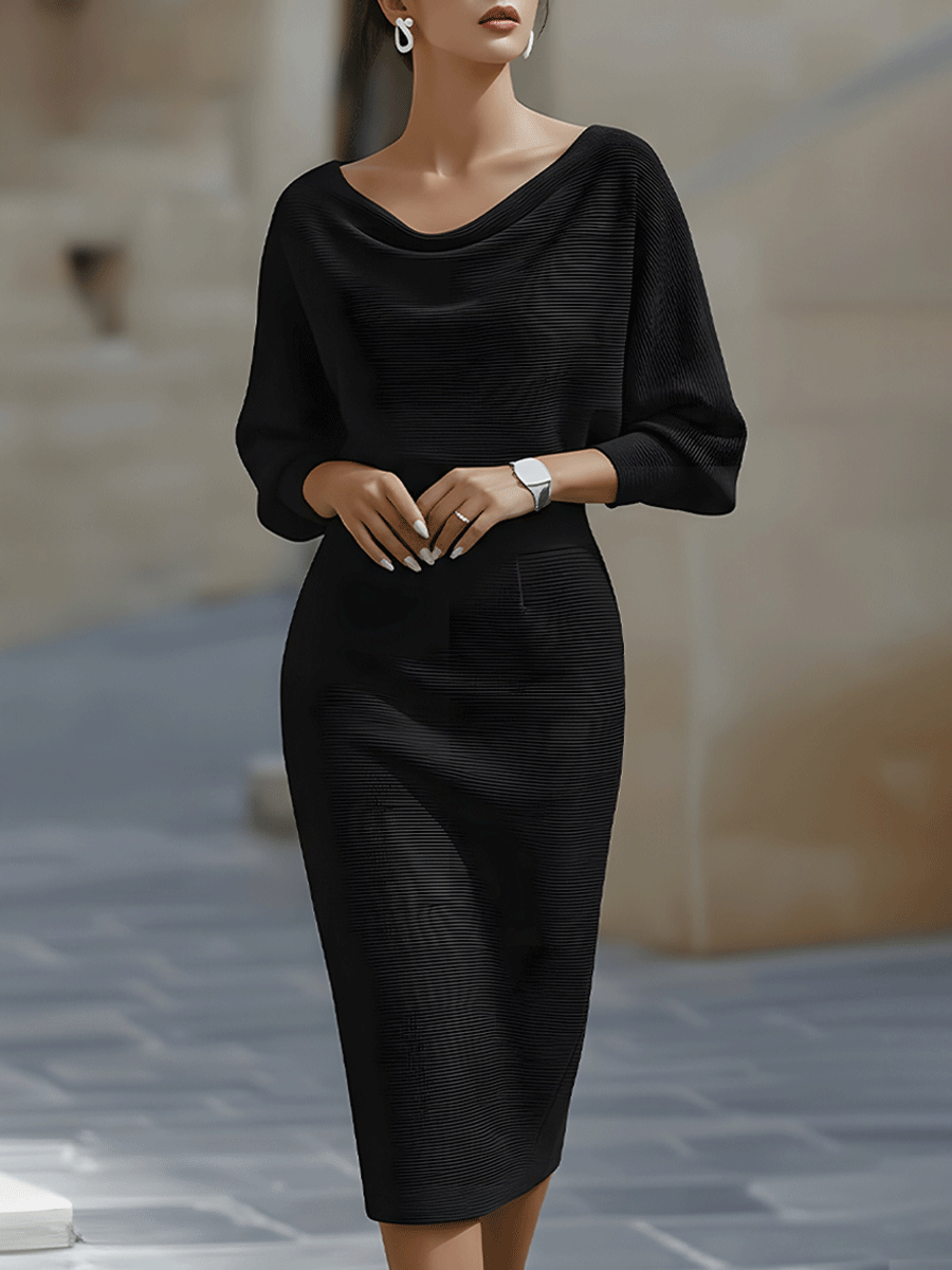 Robe midi drapée avec manches chauve-souris