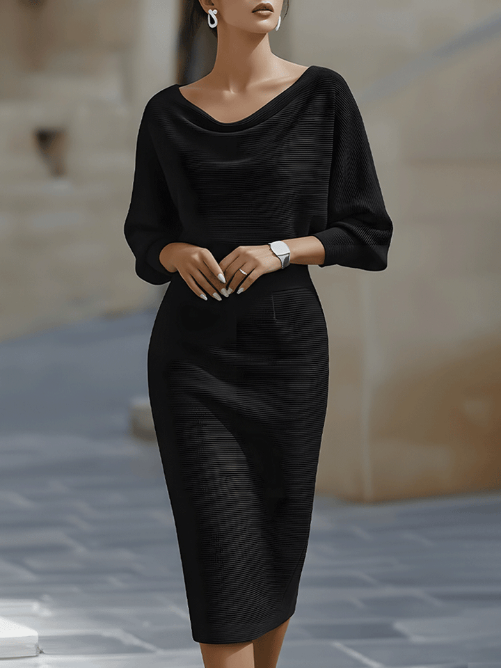 Robe midi drapée avec manches chauve-souris