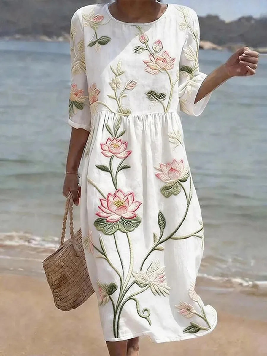 Robe décontractée pour femme avec imprimé floral.