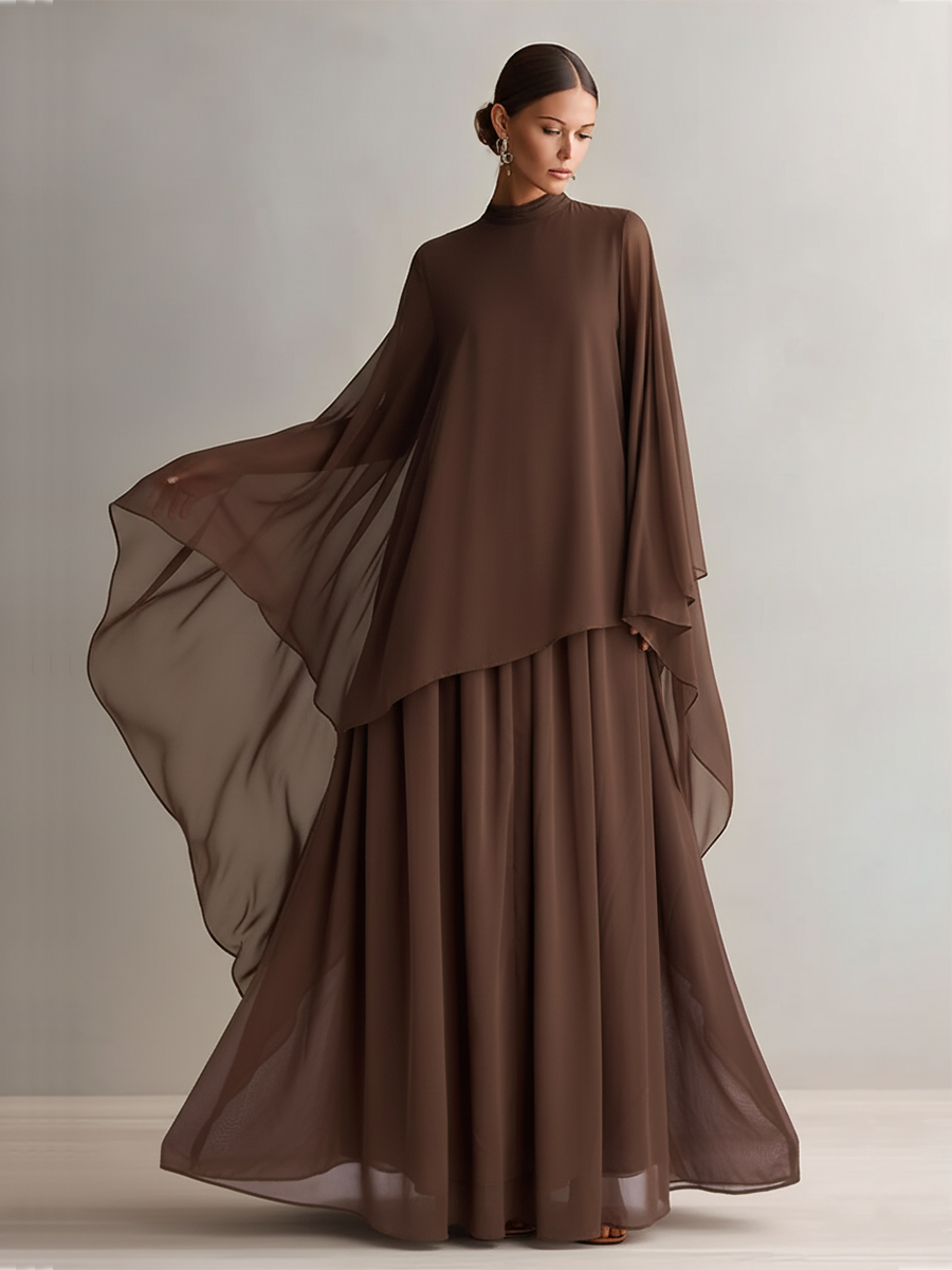 Robe en Chiffon Marron Riche pour Femmes avec Silhouette Maxi Flottante et Design à Cape, Style Élégant et Glamour Moderne