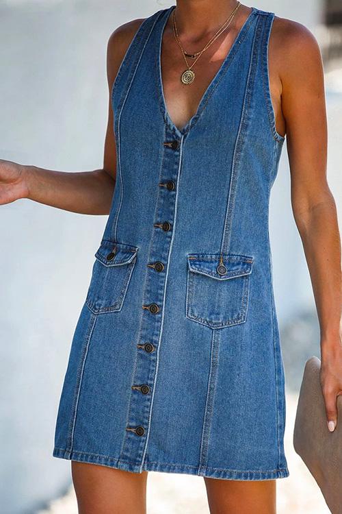 Robe en denim sans manches à encolure en V et boutons Margovil