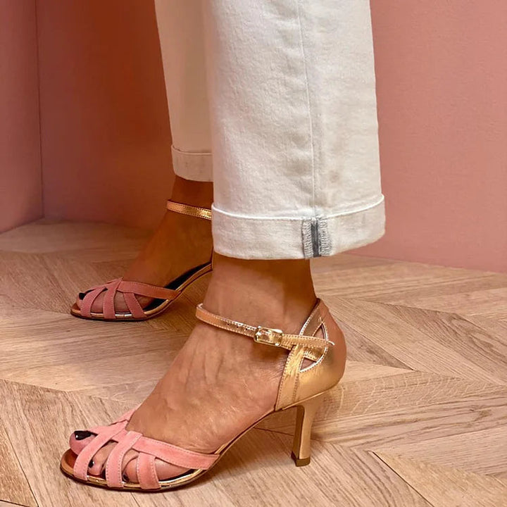 SANDALES À TALONS HAUTS AVEC SANGLES