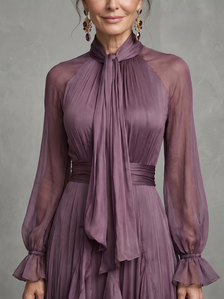 Demetria | Abito Maxi con Collo a Fiocco e Righe a Balze