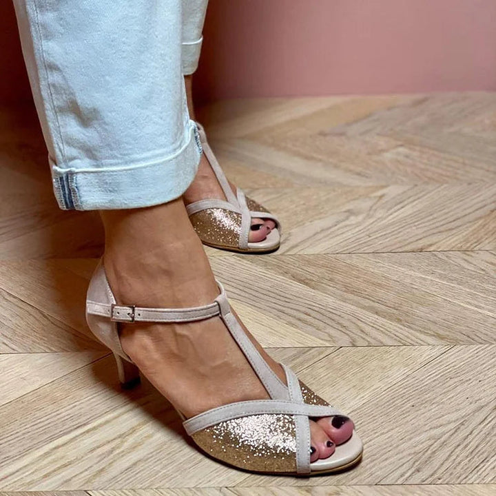 SANDALE PAILLETÉE AVEC TALON BAS