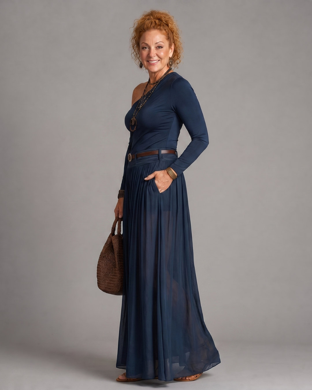 Nythera | Top aderente a spalla unica e set di gonna maxi plissettata