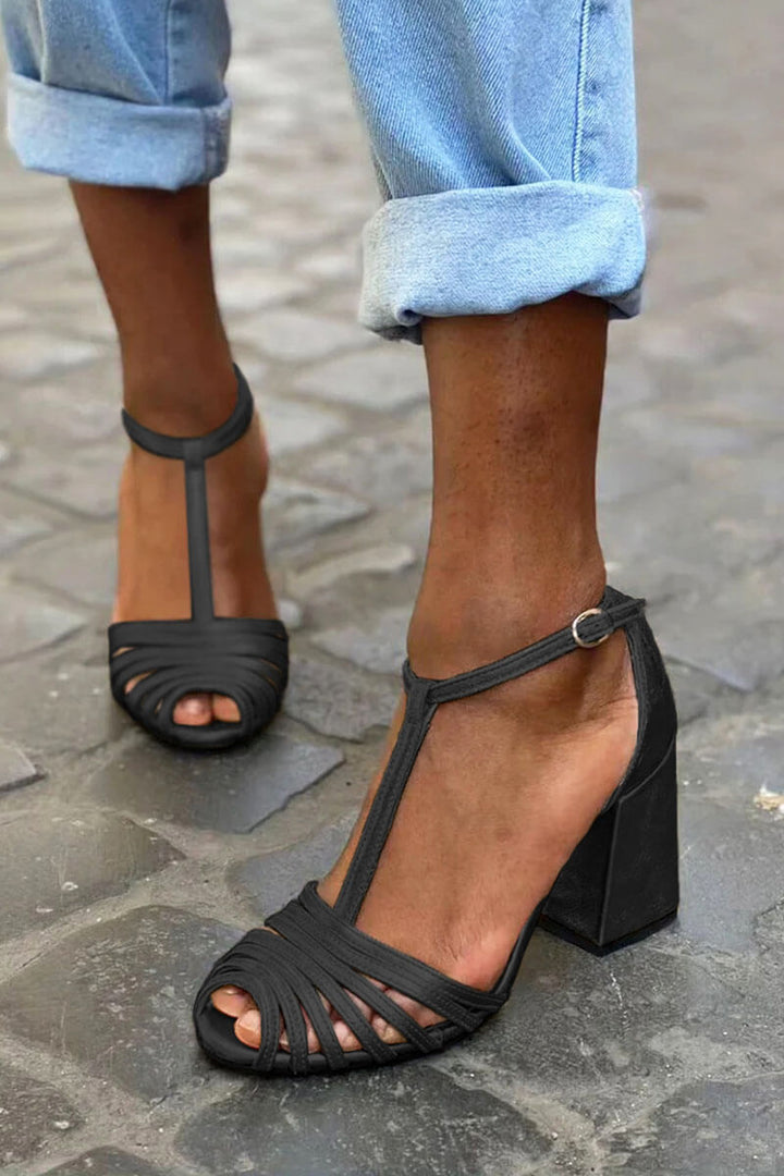 SANDALES ÉLÉGANTES AVEC T-BAR