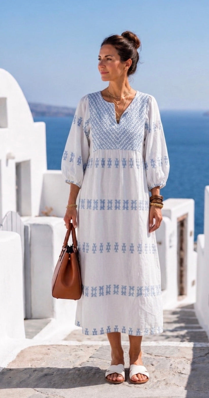 Evadne | Abito Maxi Ricamato con Maniche Lunghe e Scollatura a V