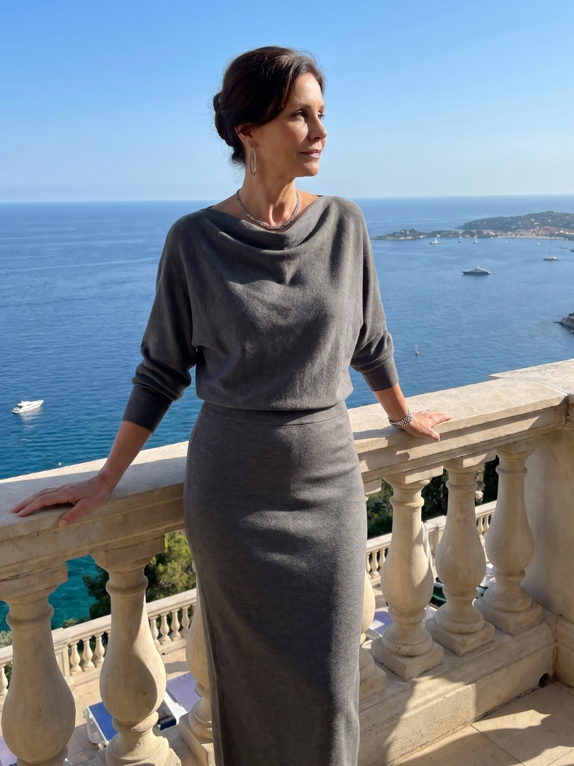 Romy | Abito midi aderente con scollatura drappeggiata