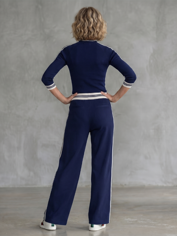 Eirlys | Set Top a Manica Lunga Fitted e Pantaloni a Gamba Larga