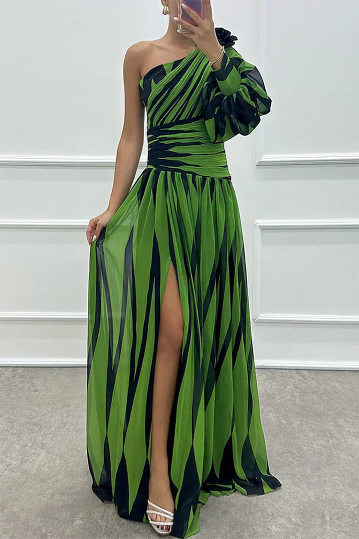 Shiloh - Robe maxi élégante à rayures avec une bretelle