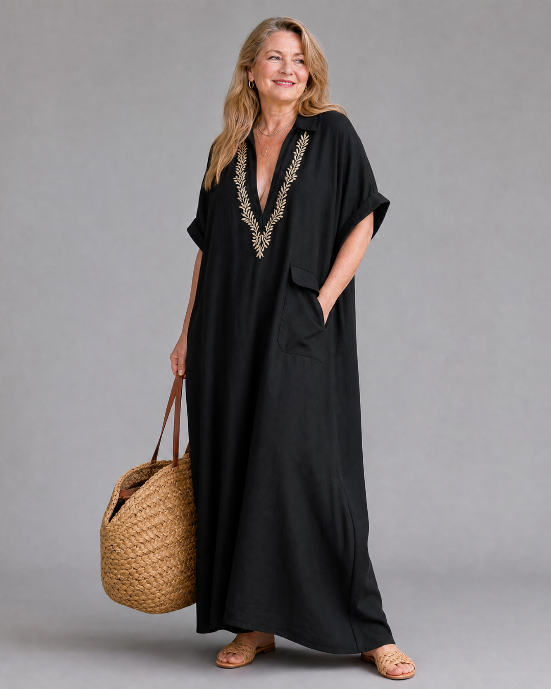 Elakeja | Vestito Midi Relaxed con Dettaglio Tasca e Collo a V Ricamato