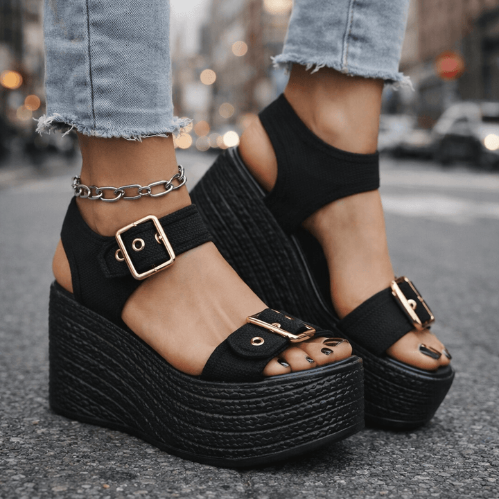 Sandales à Talon Wedge Naia avec Boucle