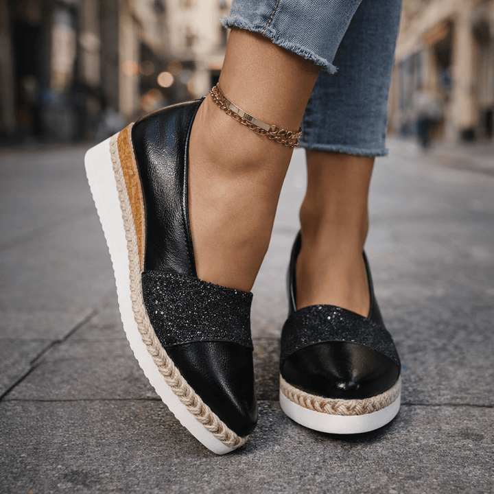 Elvaria Glow Wedge
