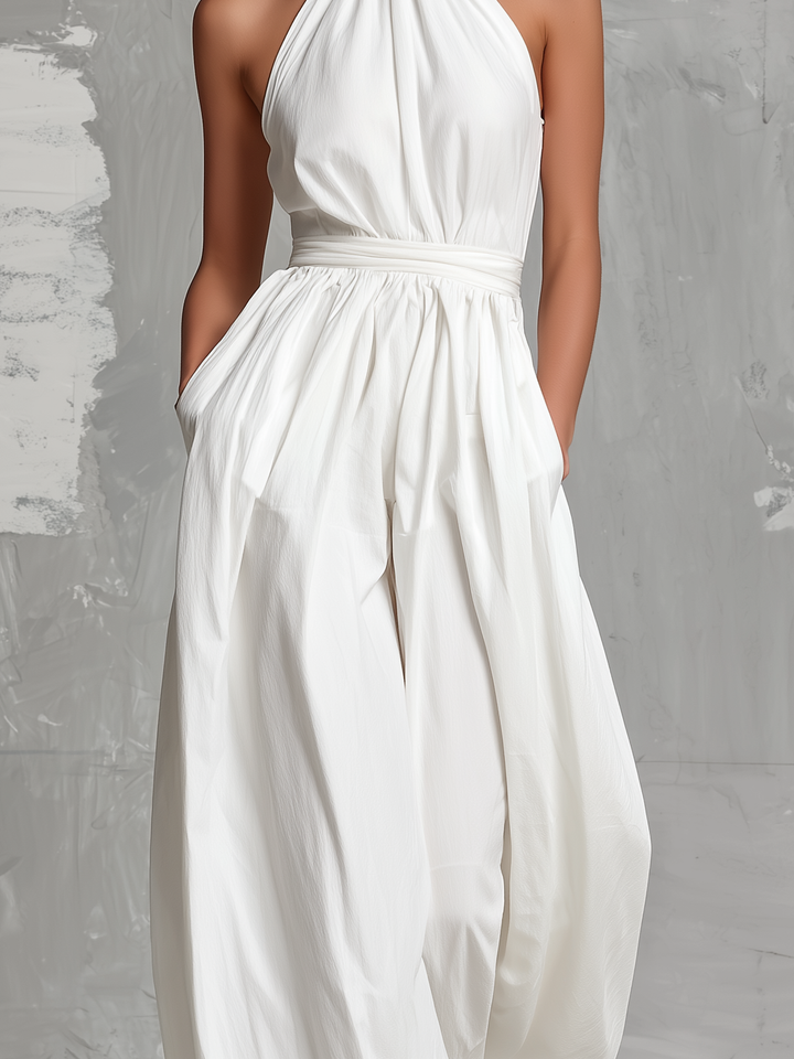 Combinaison élégante blanche tissée, sans manches, à col halter