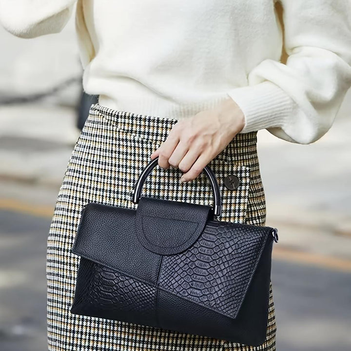 Cassandra | Handbag with Opulent Crocodile Pattern