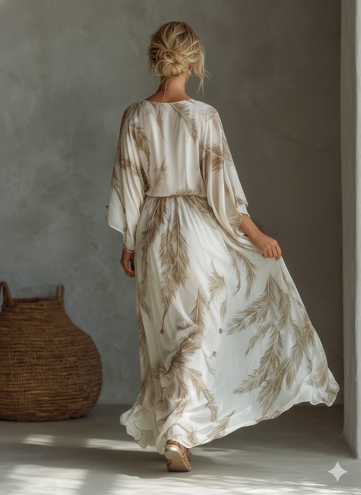 Robe Maxi en Chiffon Ivoire et Taupe à Manches Dolman avec Devant Torsadé et Imprimé Feuille de Palmier