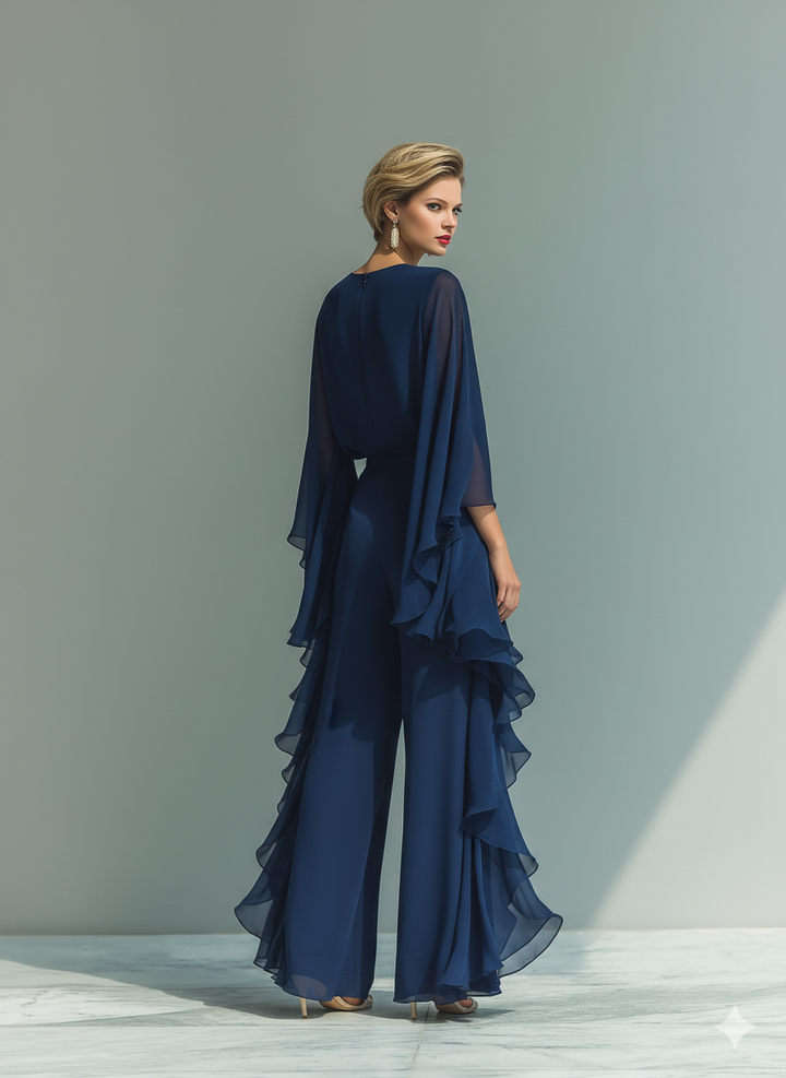 Ensemble Femme Top Chiffon Bleu Marine Avec Manches Évasées Et Pantalons Droits Avec Détails Volants