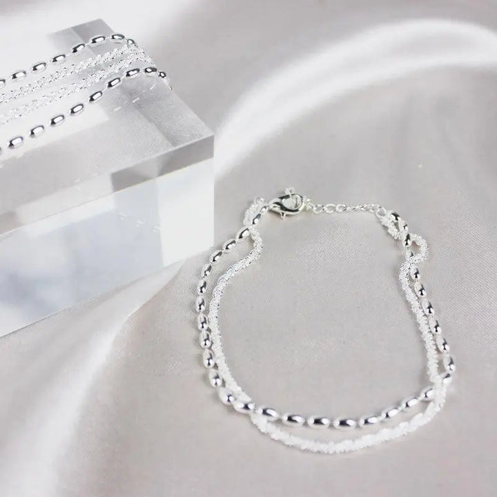 Bracelet Élégant en Argent Sertie de Pierres Zirconia