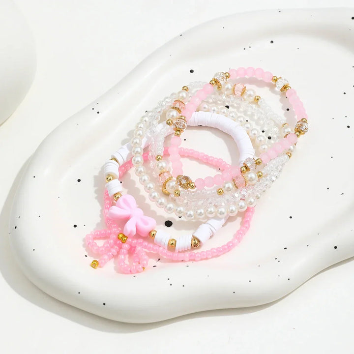 Ensemble de bracelets en perles et nœud d'amour