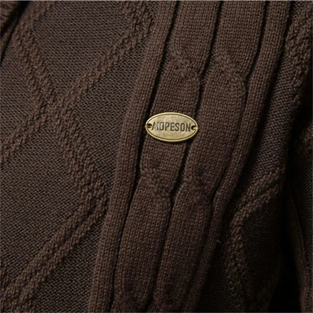 Waldemar | Men's Cardigan with Button Placket
