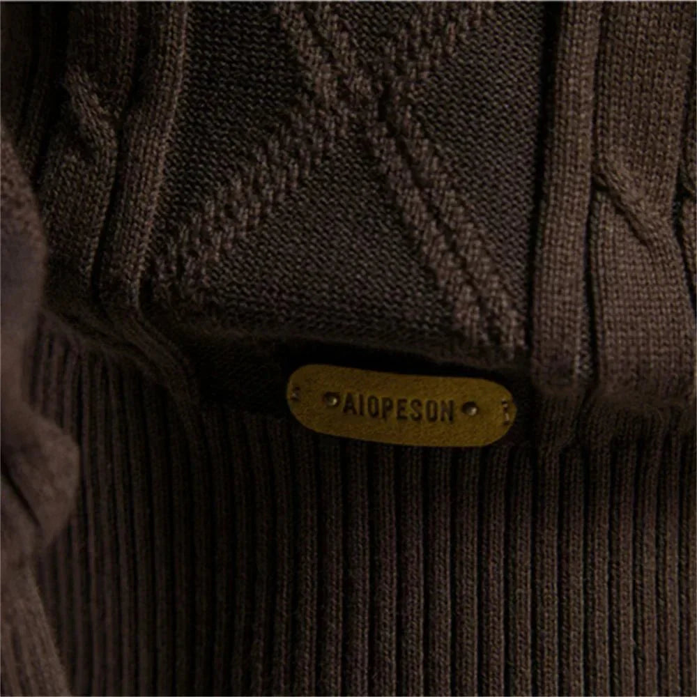 Waldemar | Men's Cardigan with Button Placket