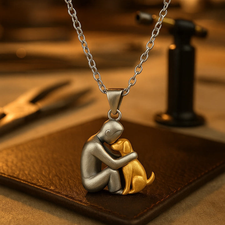 Cuddle Pendant Necklace