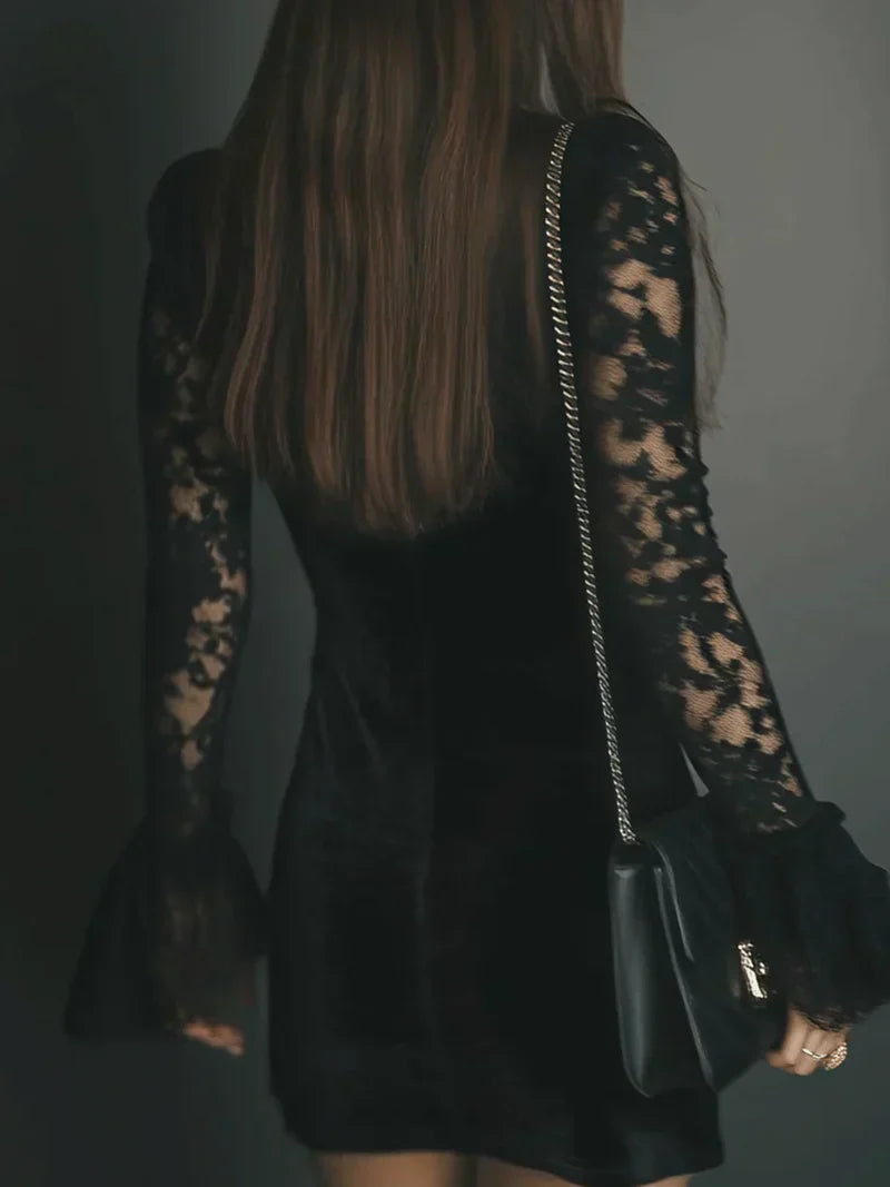 Aria | Robe Mini en Velours et Dentelle