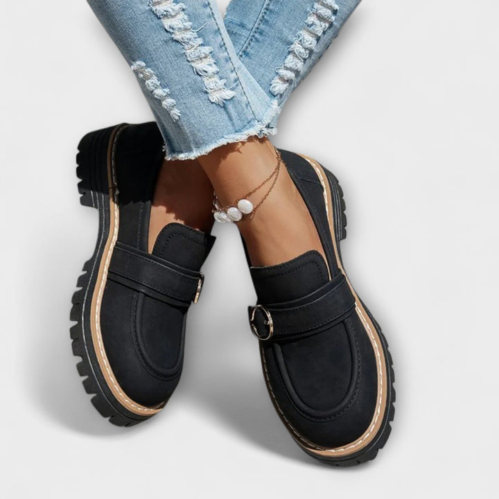 Lora™ | Mocassini casual a punta rotonda