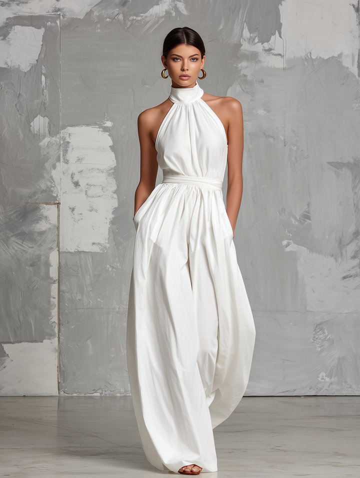 Combinaison élégante blanche tissée, sans manches, à col halter