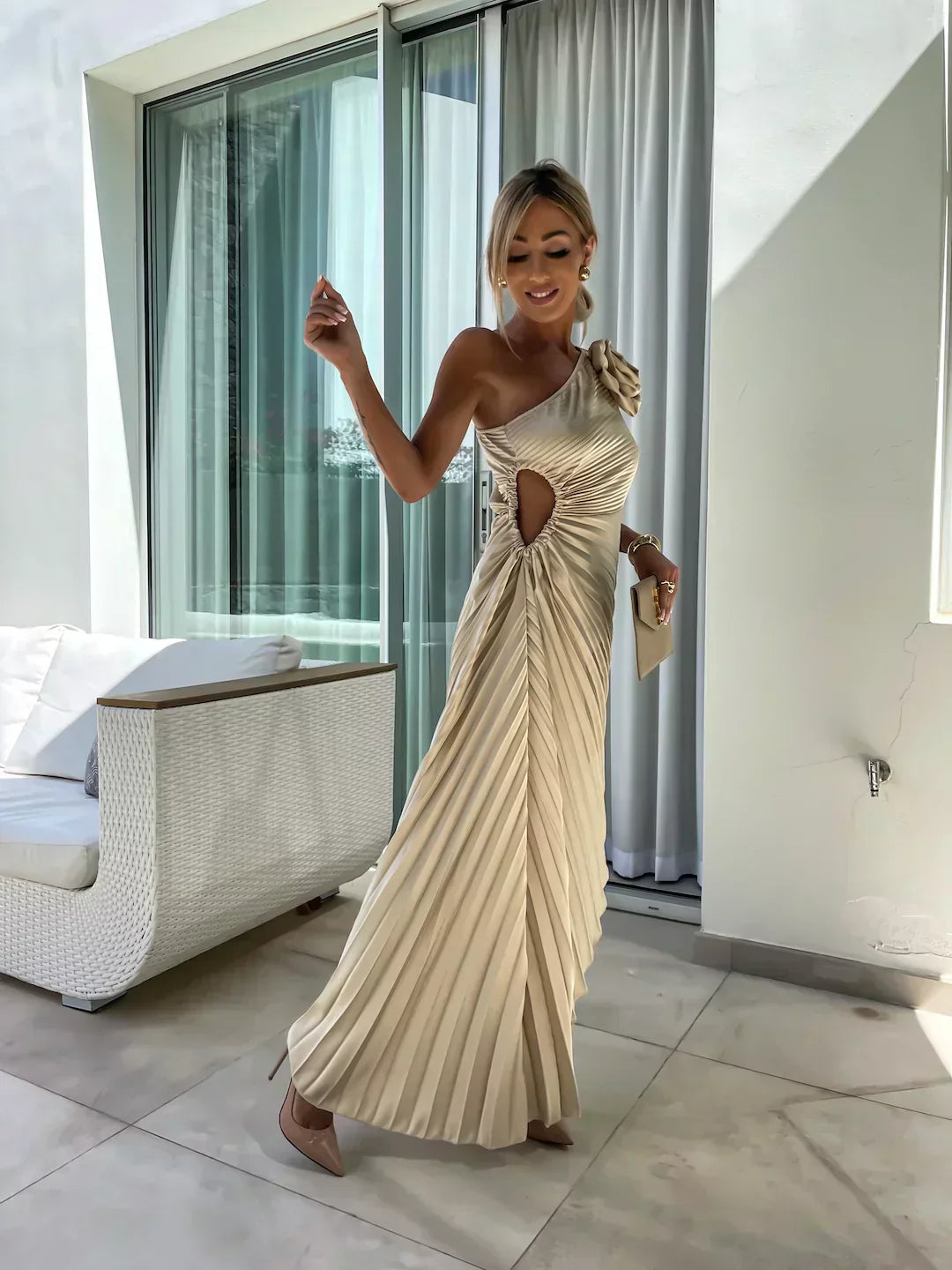 Eya™ | Robe maxi élégante avec design floral et une bretelle