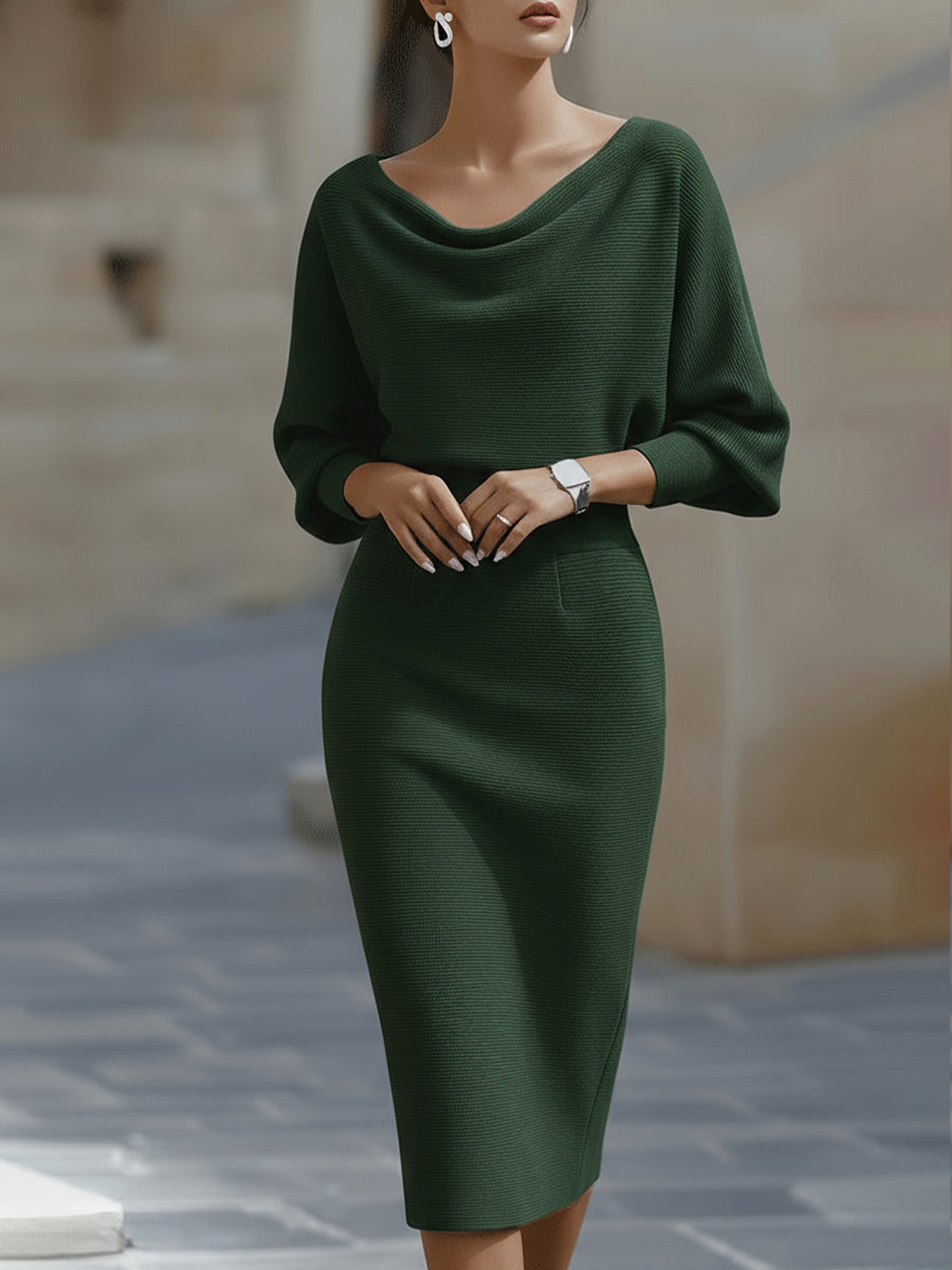 Robe midi drapée avec manches chauve-souris
