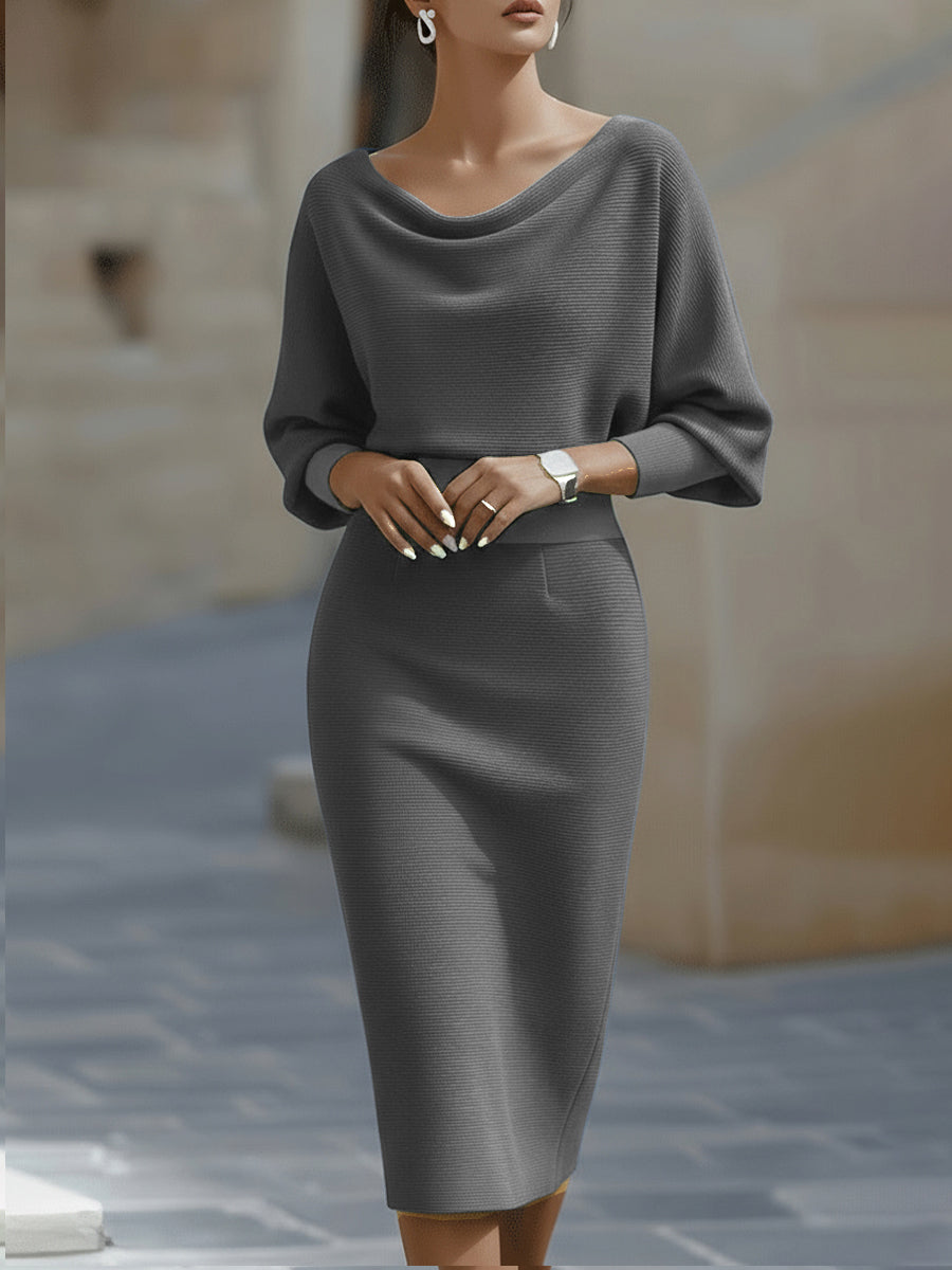 Robe midi drapée avec manches chauve-souris