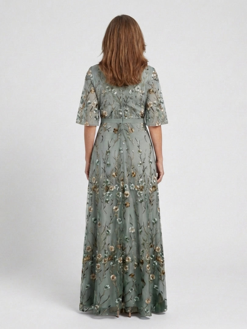 Stella & Grace™ | Abito Maxi a V Fiori con Maniche Corte