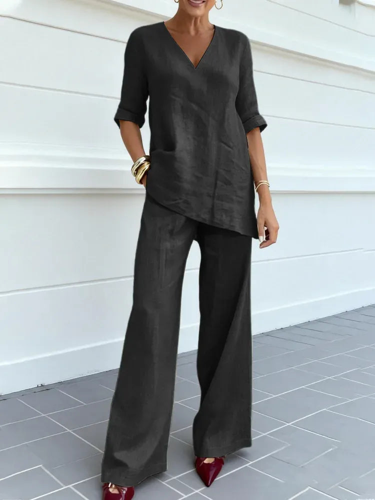 Céline | Ensemble de Deux Pièces avec top à manches mi-longues et pantalons droits