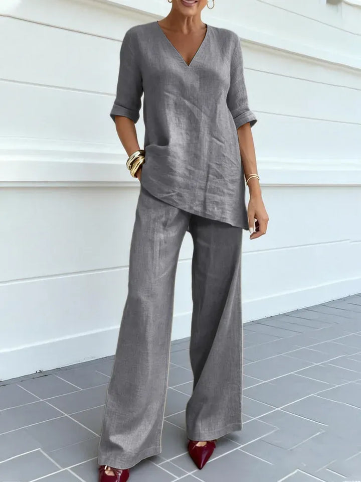Céline | Ensemble de Deux Pièces avec top à manches mi-longues et pantalons droits