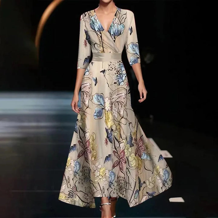 Robe chic avec motif floral
